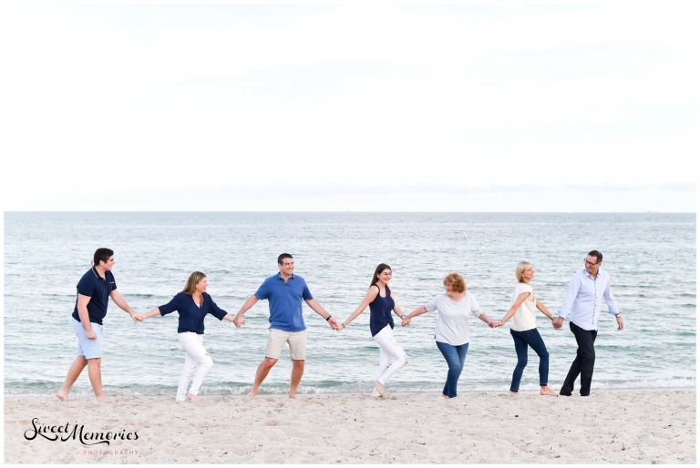 Wintry Fort Lauderdale Family Session - Fort Lauderdale Photographer