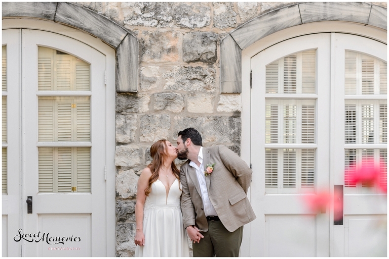 downtown Austin Wedding | Chateau Bellevue Photographer